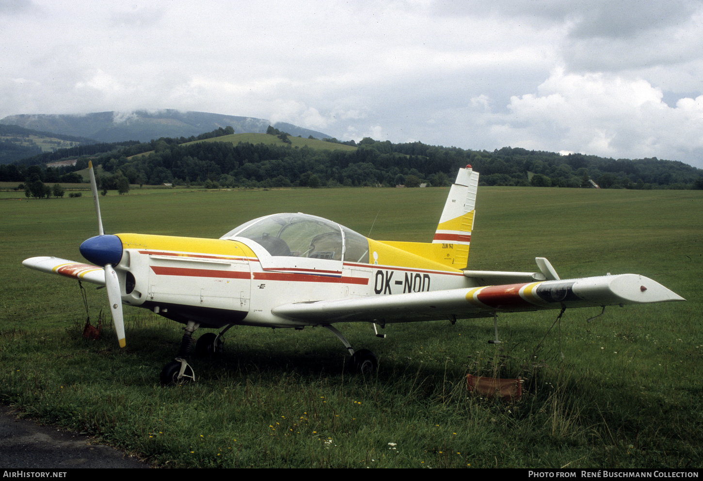 Aircraft Photo of OK-NOD | Zlin Z-142 | AirHistory.net #406465