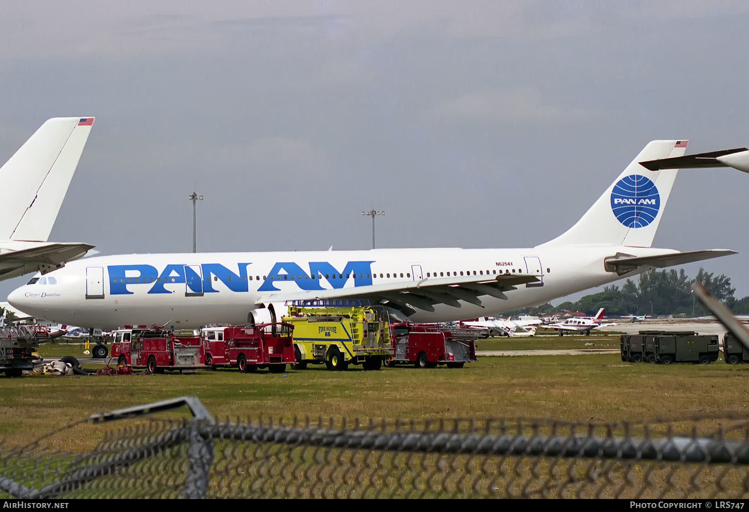 Aircraft Photo of N6254X | Airbus A300B4-203 | Pan American Airways - Pan Am | AirHistory.net #406475