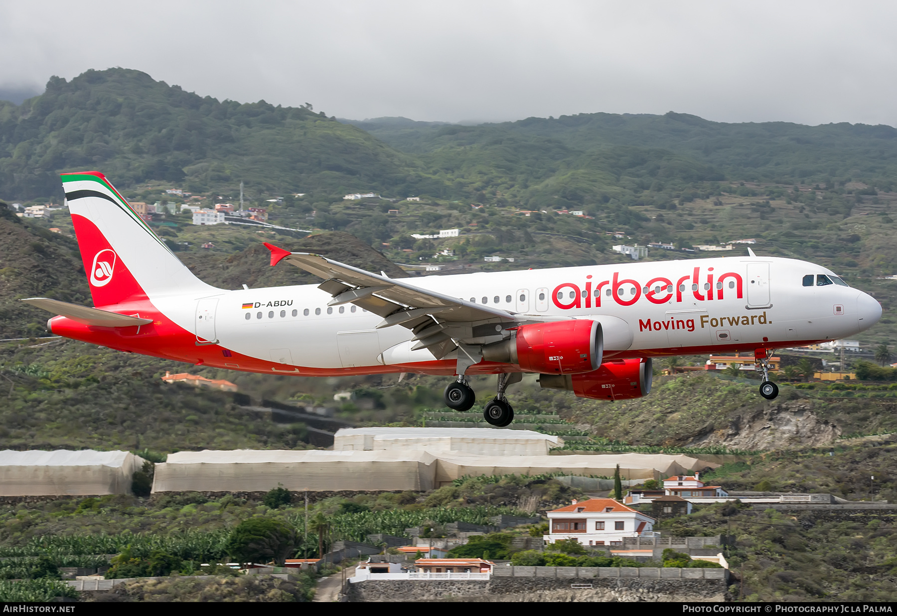 Aircraft Photo of D-ABDU | Airbus A320-214 | Air Berlin | AirHistory.net #406485