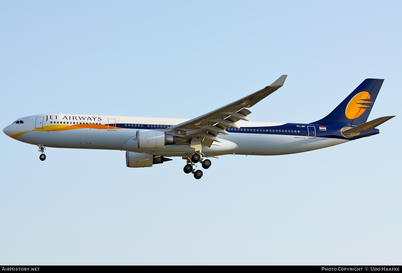 Aircraft Photo of VT-JWT | Airbus A330-302 | Jet Airways | AirHistory.net #406504
