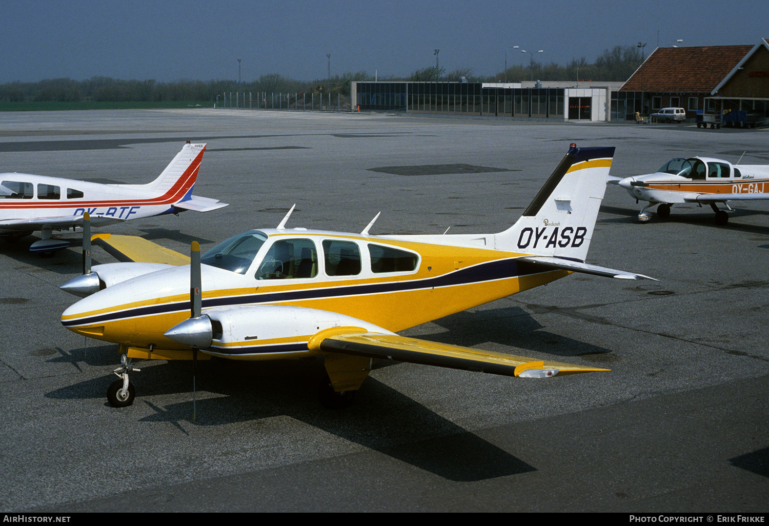 Aircraft Photo of OY-ASB | Beech 95-B55 Baron | AirHistory.net #406527