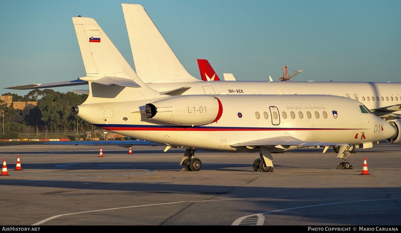 Aircraft Photo of L1-01 | Dassault Falcon 2000EX | Slovenia - Air Force | AirHistory.net #406552