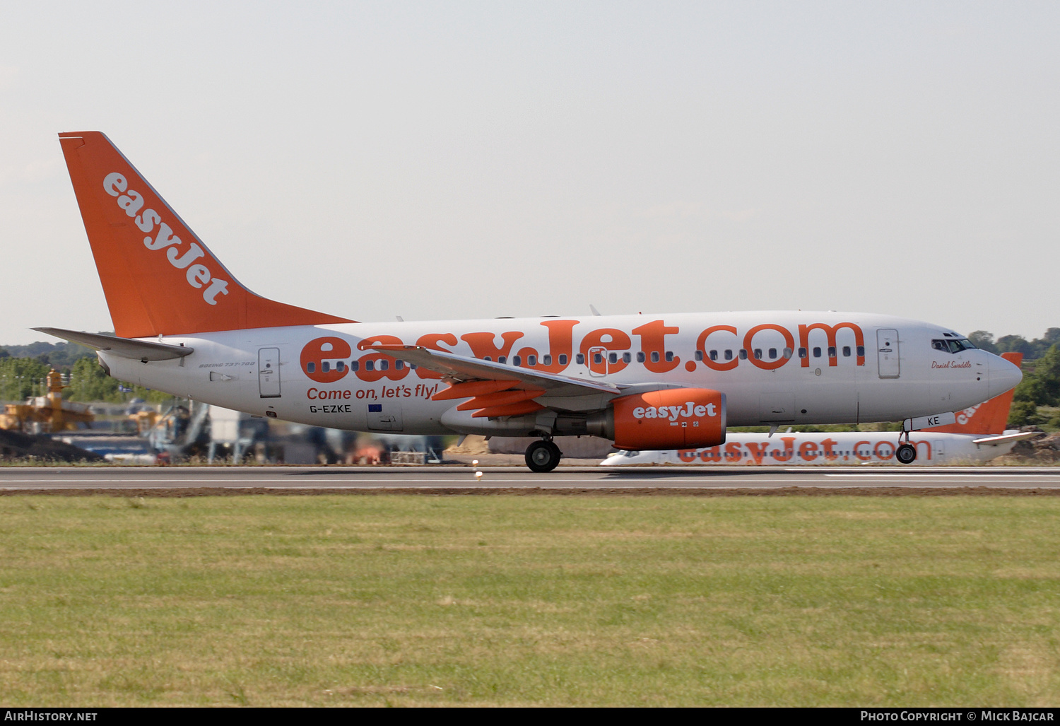 Aircraft Photo of G-EZKE | Boeing 737-73V | EasyJet | AirHistory.net #406588