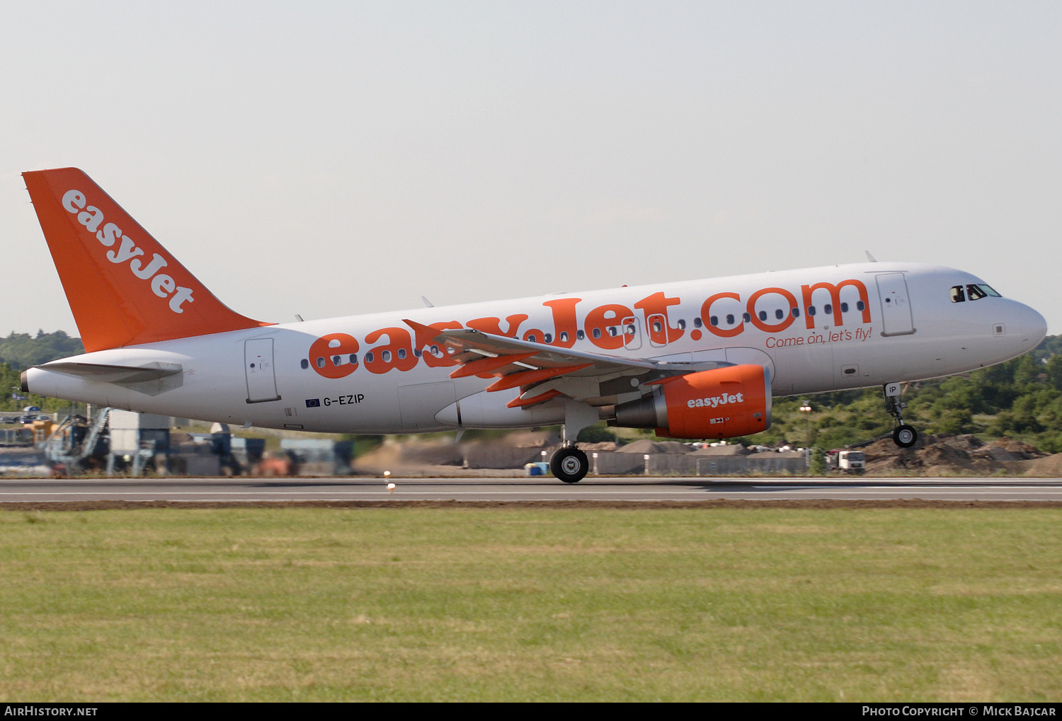 Aircraft Photo of G-EZIP | Airbus A319-111 | EasyJet | AirHistory.net #406603
