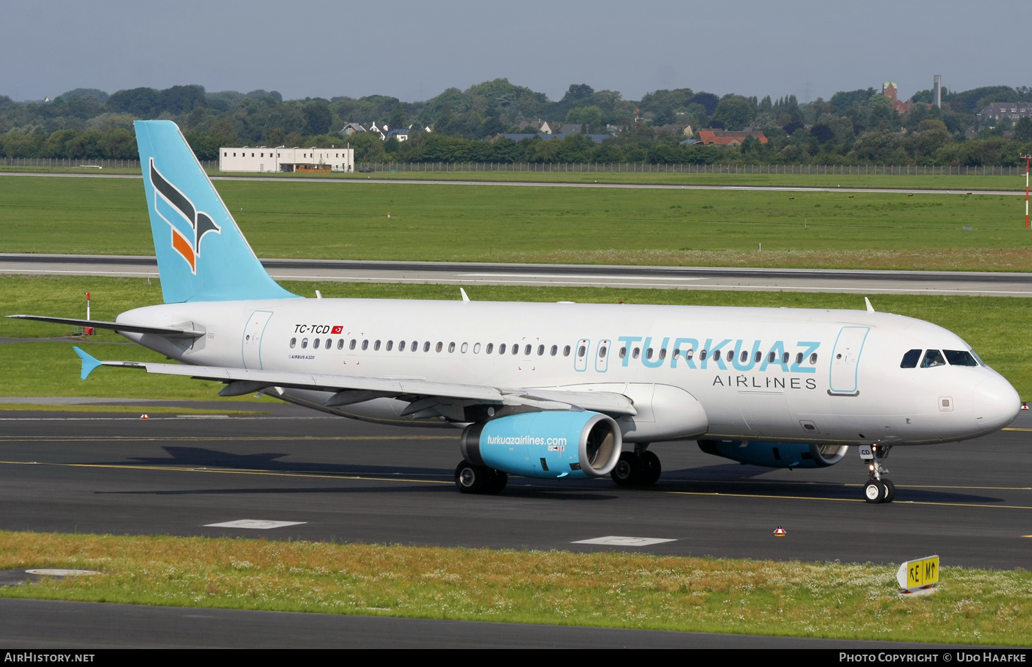 Aircraft Photo of TC-TCD | Airbus A320-232 | Turkuaz Airlines | AirHistory.net #406629