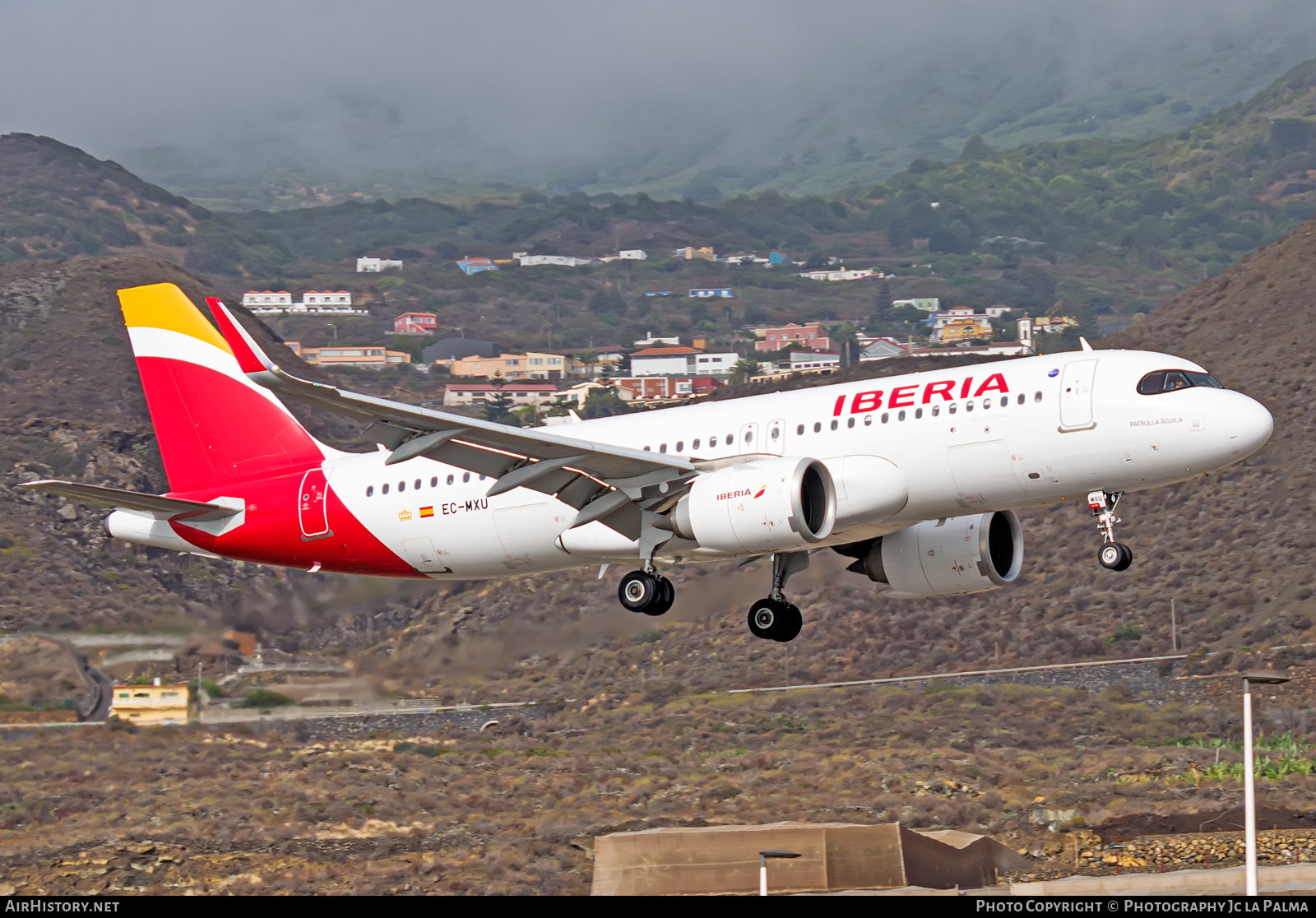 Aircraft Photo of EC-MXU | Airbus A320-251N | Iberia | AirHistory.net #406708