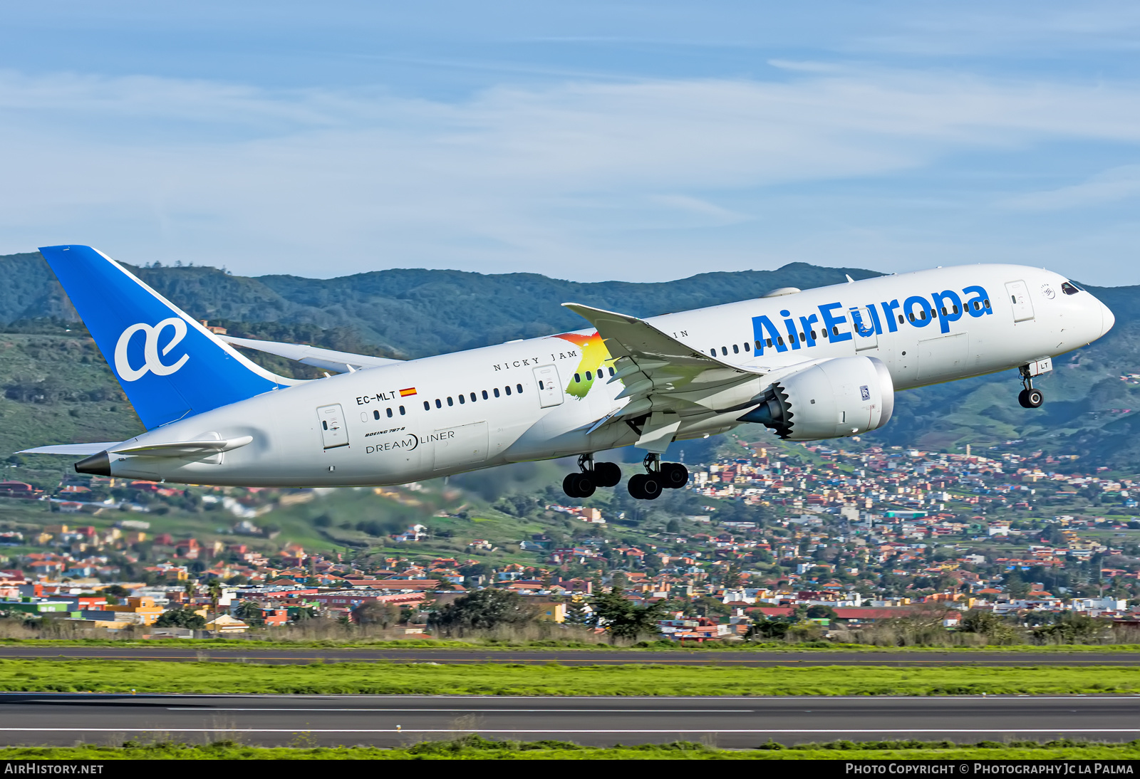 Aircraft Photo of EC-MLT | Boeing 787-8 Dreamliner | Air Europa | AirHistory.net #406716