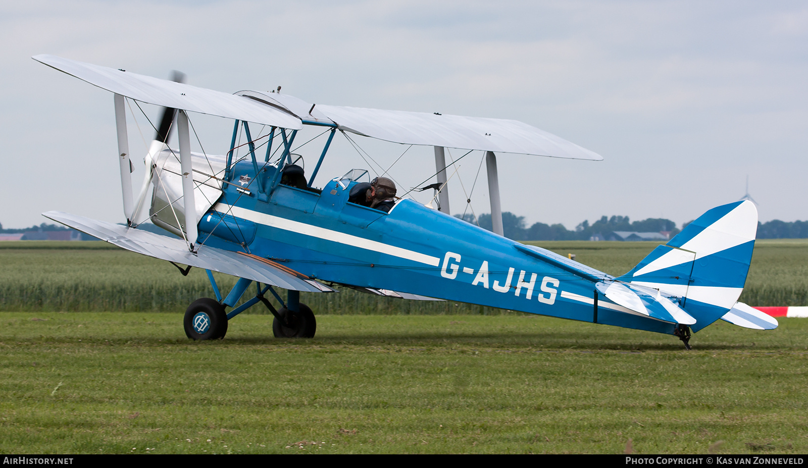 Aircraft Photo of G-AJHS | De Havilland D.H. 82A Tiger Moth II | AirHistory.net #406768