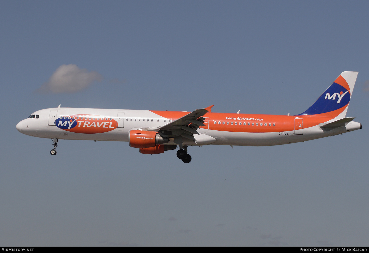 Aircraft Photo of G-SMTJ | Airbus A321-211 | MyTravel Airways | AirHistory.net #406815