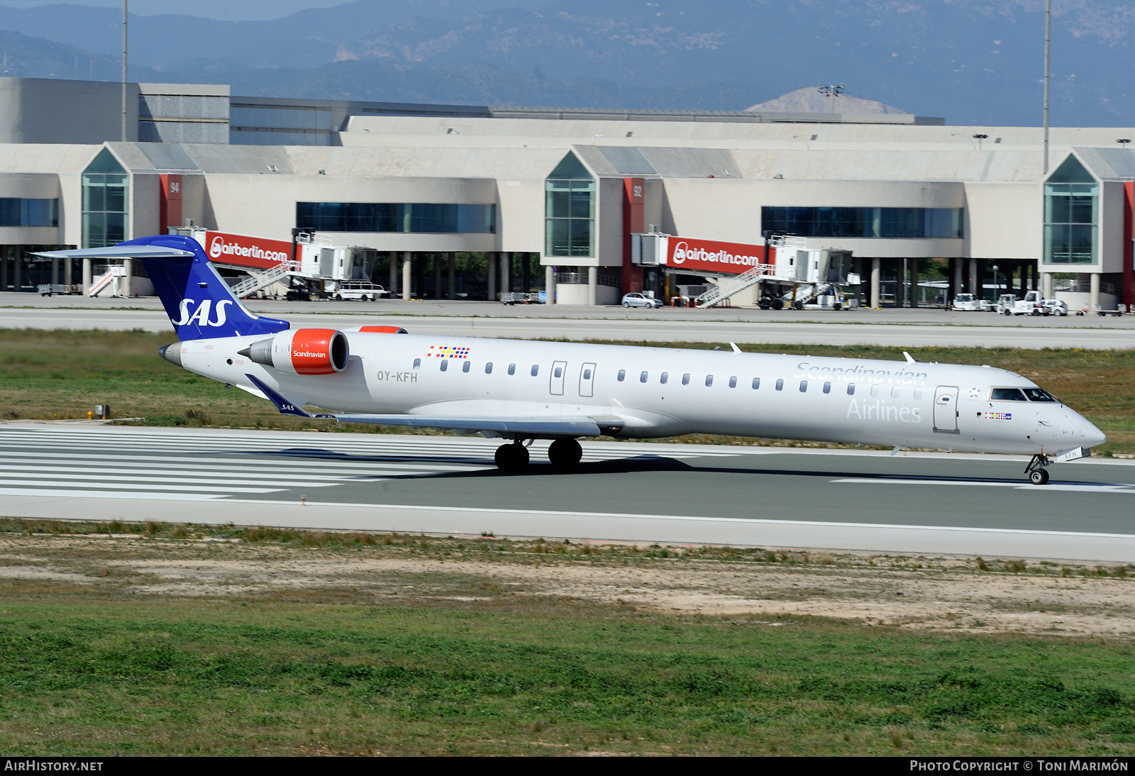 Aircraft Photo of OY-KFH | Bombardier CRJ-900ER NG (CL-600-2D24) | Scandinavian Airlines - SAS | AirHistory.net #406827