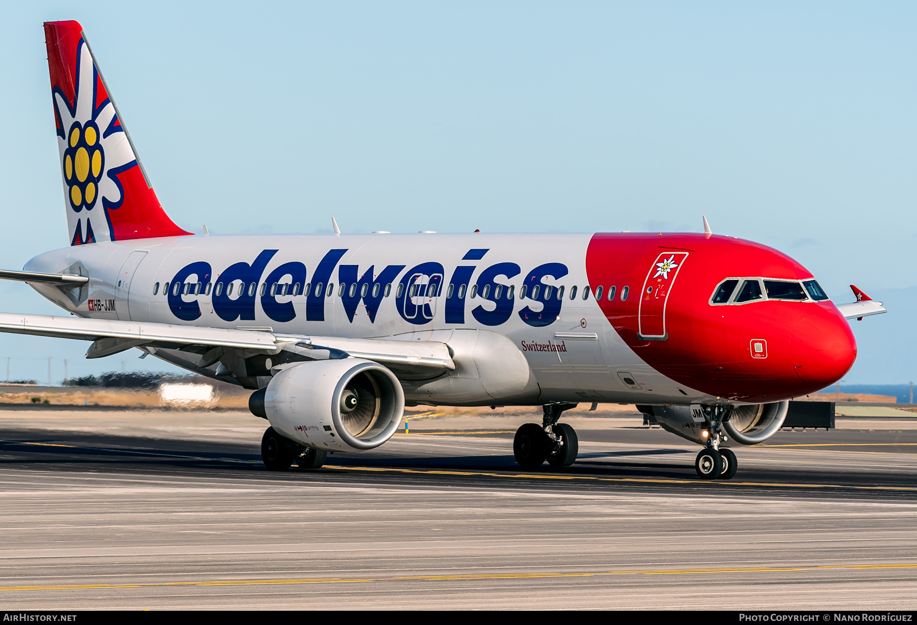 Aircraft Photo of HB-JJM | Airbus A320-214 | Edelweiss Air | AirHistory.net #406846