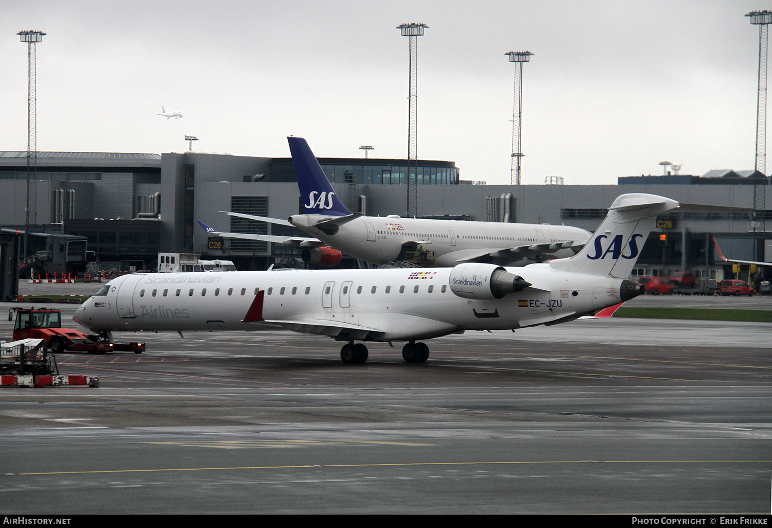 Aircraft Photo of EC-JZU | Bombardier CRJ-900ER (CL-600-2D24) | Scandinavian Airlines - SAS | AirHistory.net #406850