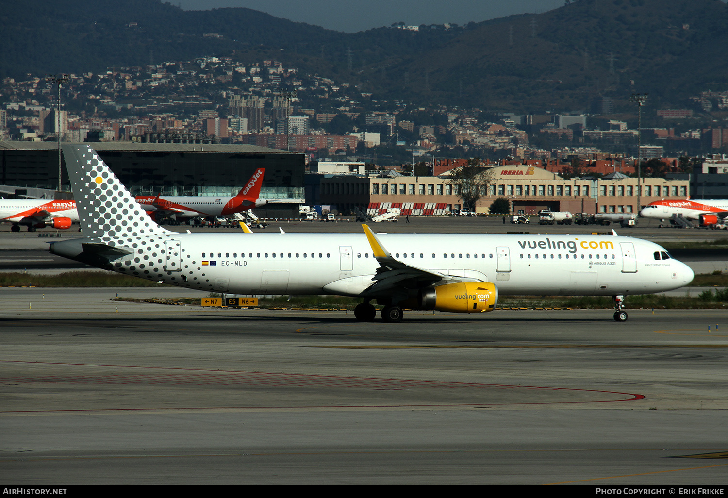 Aircraft Photo of EC-MLD | Airbus A321-231 | Vueling Airlines | AirHistory.net #406852
