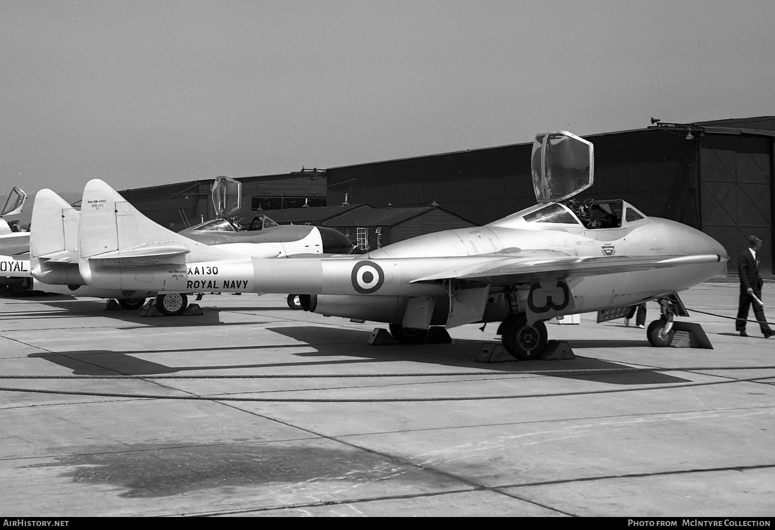 Aircraft Photo of XA130 | De Havilland D.H. 115 Sea Vampire T22 | UK - Navy | AirHistory.net #406860