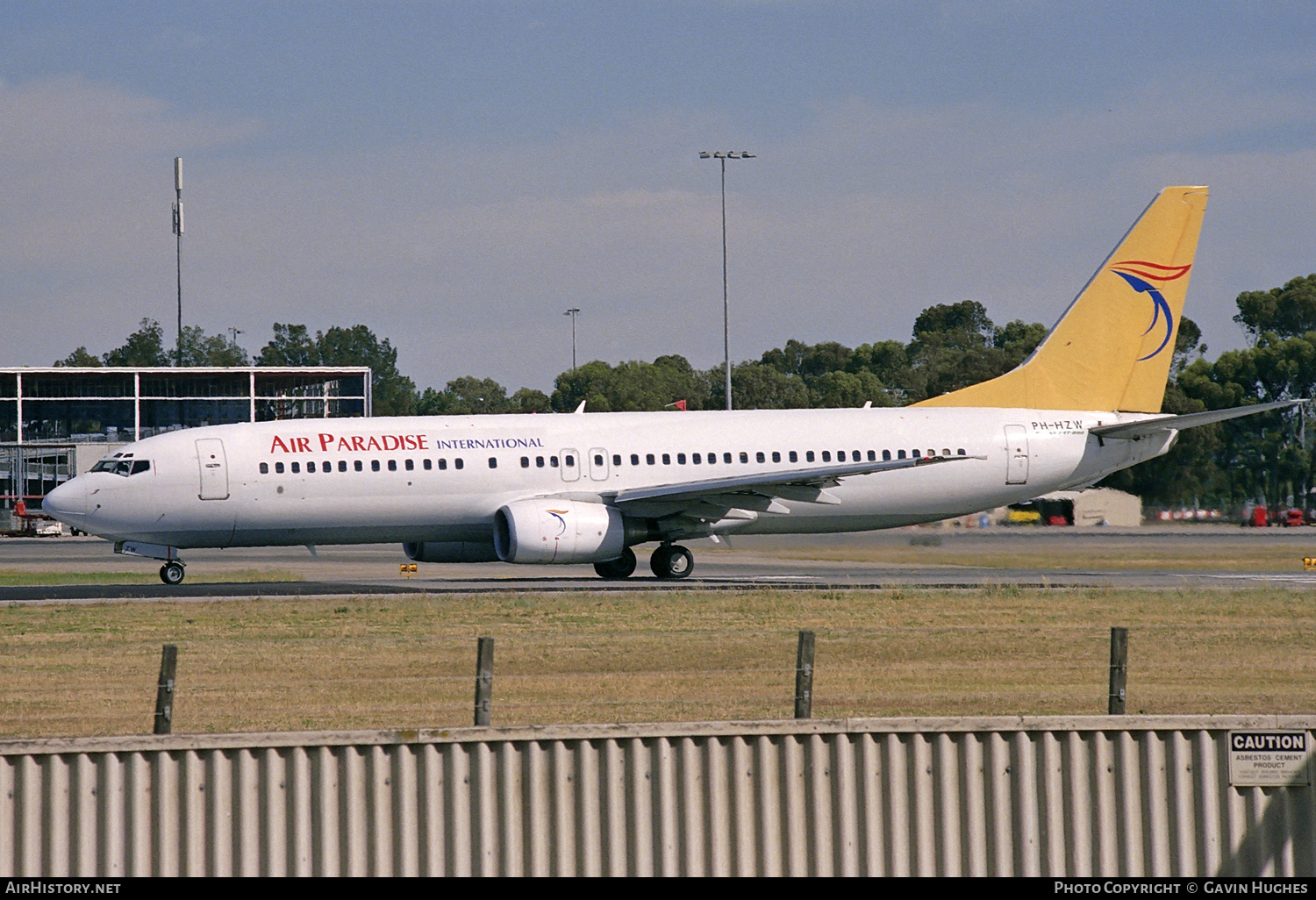 Aircraft Photo of PH-HZW | Boeing 737-8K2 | Air Paradise International | AirHistory.net #406889