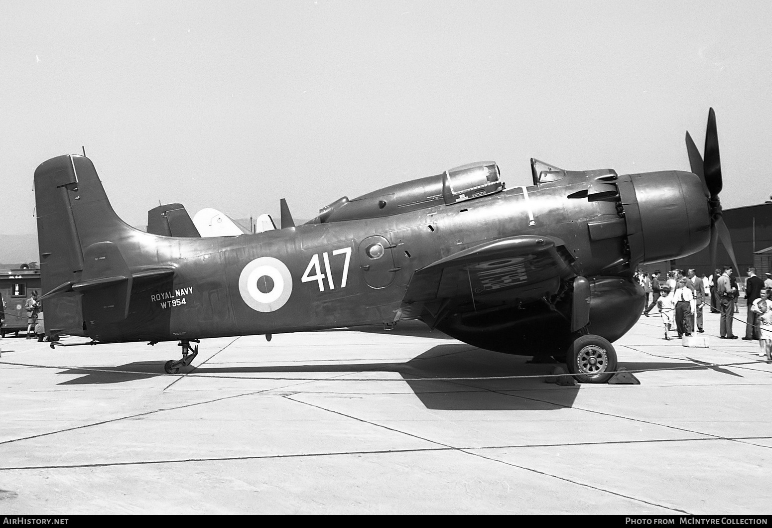 Aircraft Photo of WT954 | Douglas Skyraider AEW1 | UK - Navy | AirHistory.net #406896