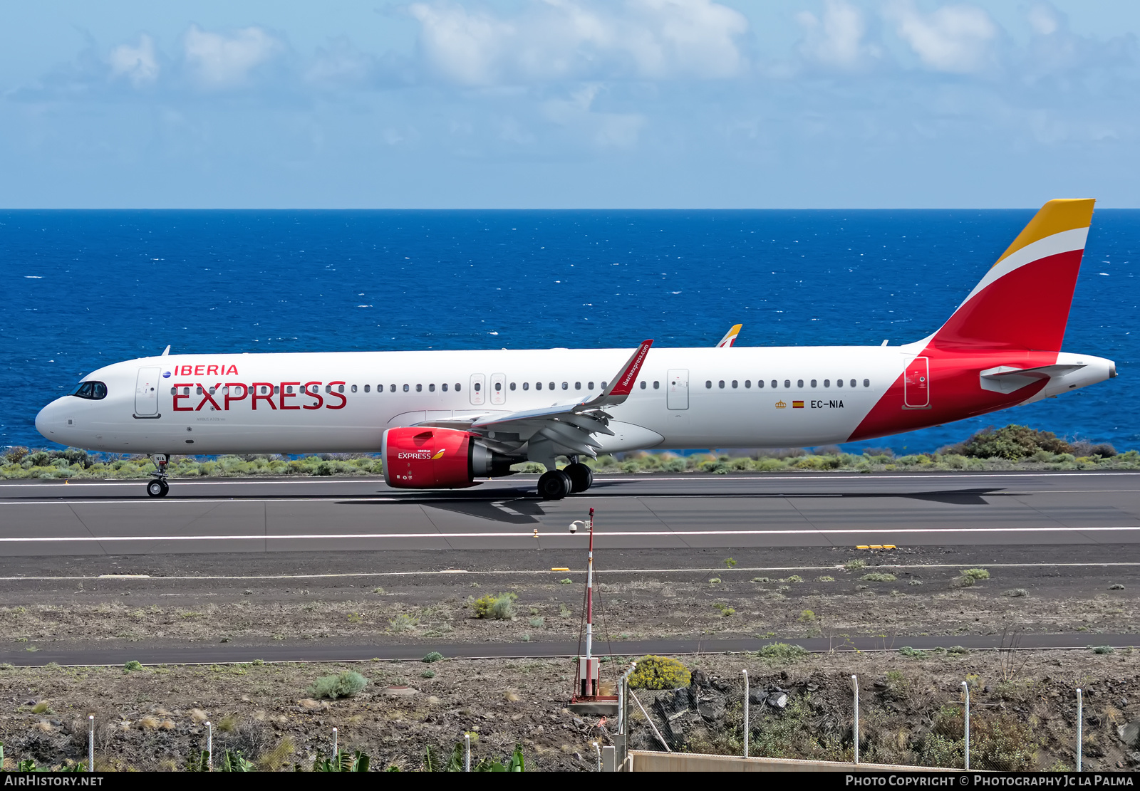 Aircraft Photo of EC-NIA | Airbus A321-251NX | Iberia Express | AirHistory.net #406912