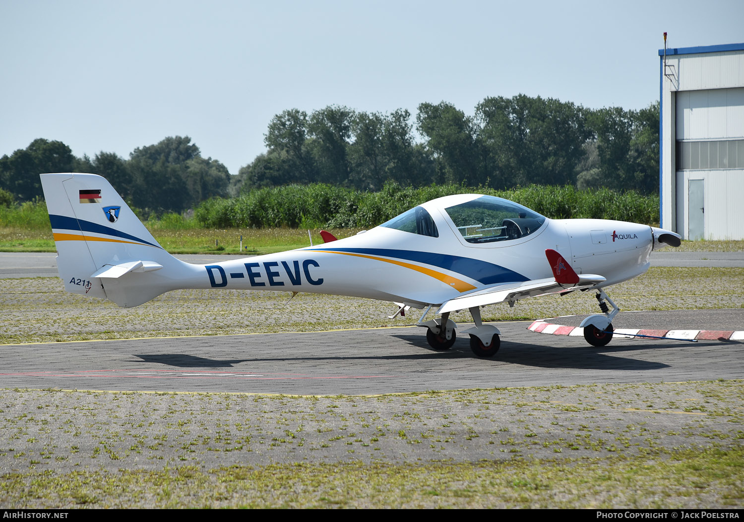 Aircraft Photo of D-EEVC | Aquila AT01-100B A211G | AirHistory.net #406926