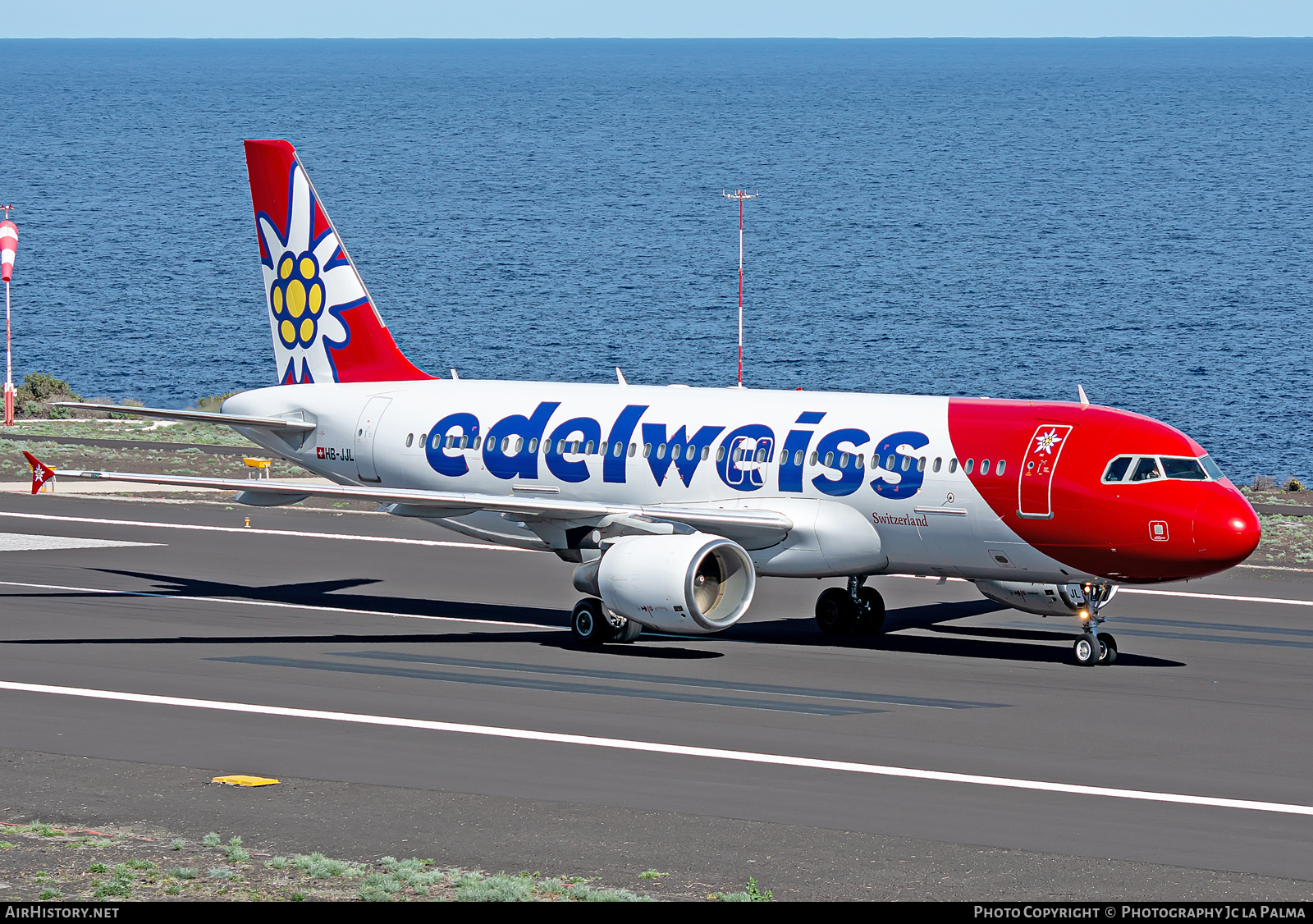 Aircraft Photo of HB-JJL | Airbus A320-214 | Edelweiss Air | AirHistory.net #406957