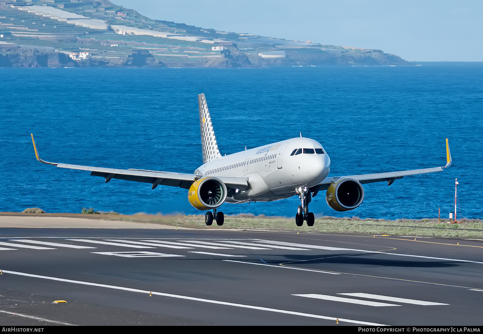 Aircraft Photo of EC-NFI | Airbus A320-271N | Vueling Airlines | AirHistory.net #406970