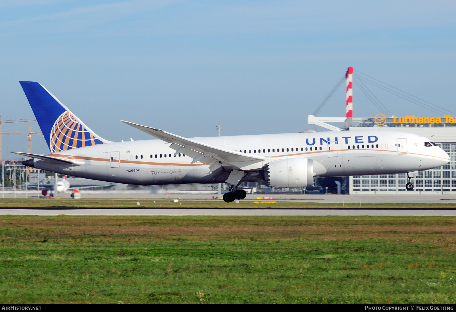 Aircraft Photo of N26906 | Boeing 787-8 Dreamliner | United Airlines | AirHistory.net #406994