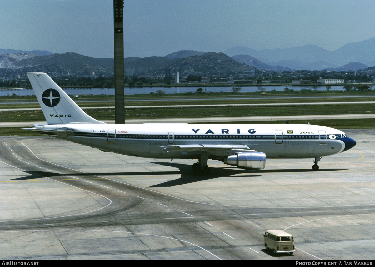 Aircraft Photo of PP-VNE | Airbus A300B4-203 | Varig | AirHistory.net #407050