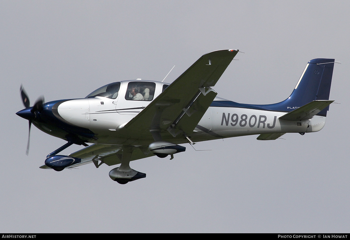 Aircraft Photo of N980RJ | Cirrus SR-22T G5-GTS Platinum | AirHistory.net #407058