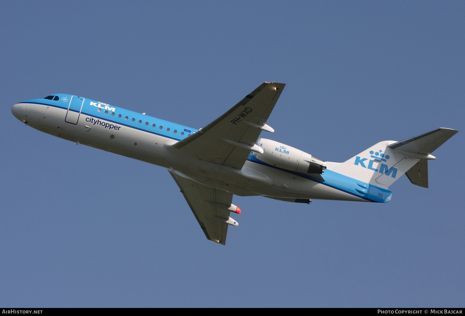 Aircraft Photo of PH-WXD | Fokker 70 (F28-0070) | KLM Cityhopper | AirHistory.net #407123
