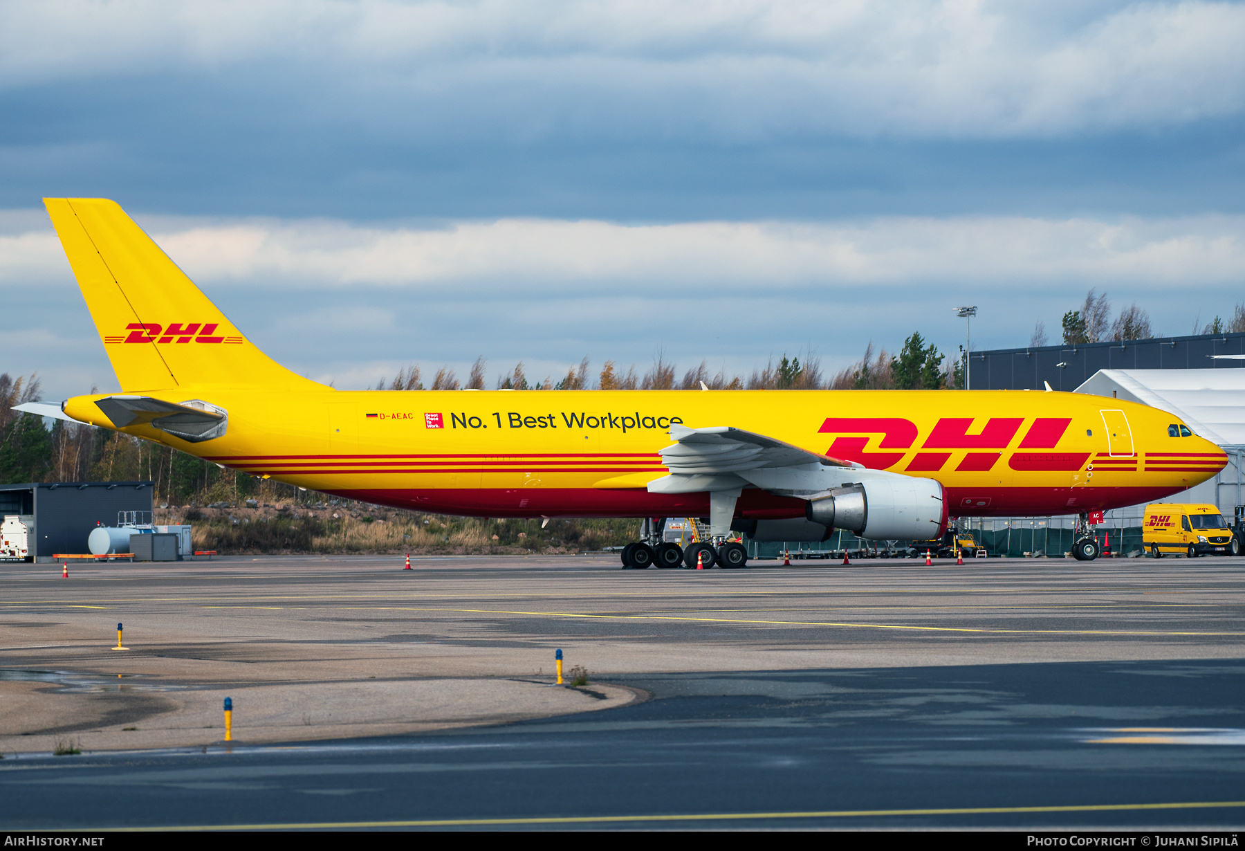 Aircraft Photo of D-AEAC | Airbus A300B4-622R(F) | DHL International | AirHistory.net #407161