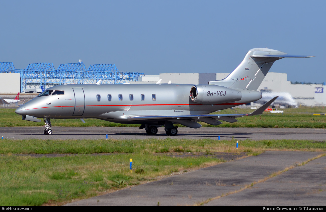 Aircraft Photo of 9H-VCJ | Bombardier Challenger 350 (BD-100-1A10) | VistaJet | AirHistory.net #407190