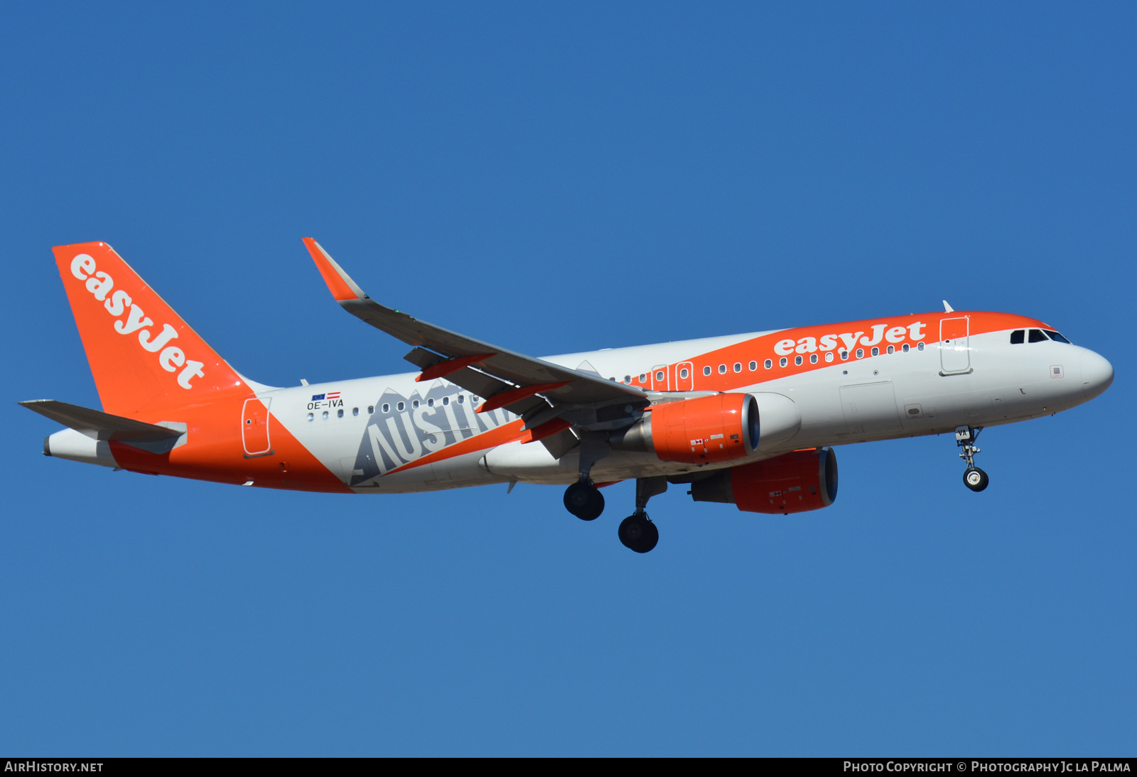 Aircraft Photo of OE-IVA | Airbus A320-214 | EasyJet | AirHistory.net #407193