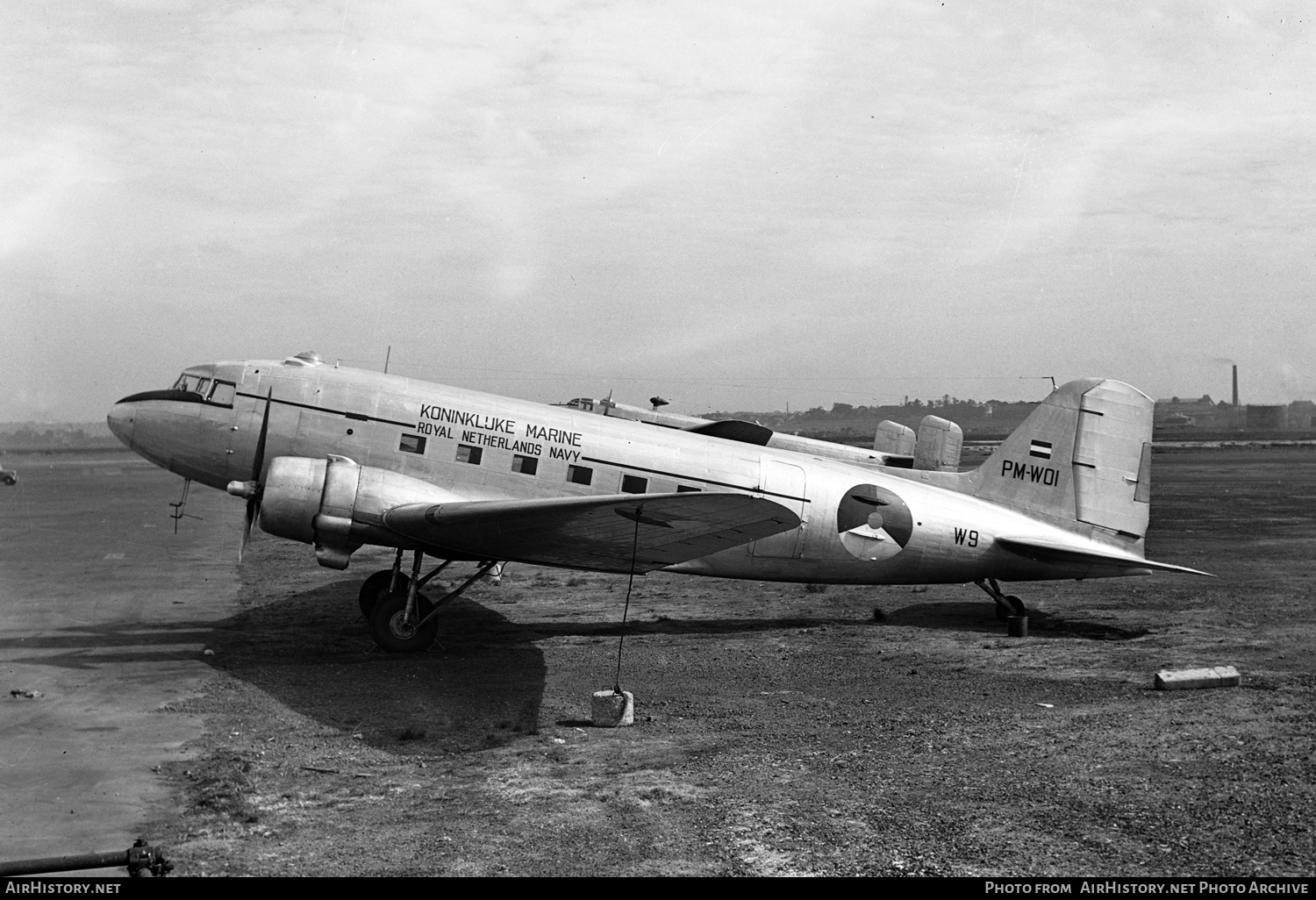 Aircraft Photo of W9 | Douglas C-47A Skytrain | Netherlands - Navy | AirHistory.net #407230