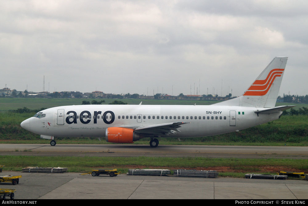 Aircraft Photo of 5N-BHY | Boeing 737-322 | AeroContractors of Nigeria | AirHistory.net #407301