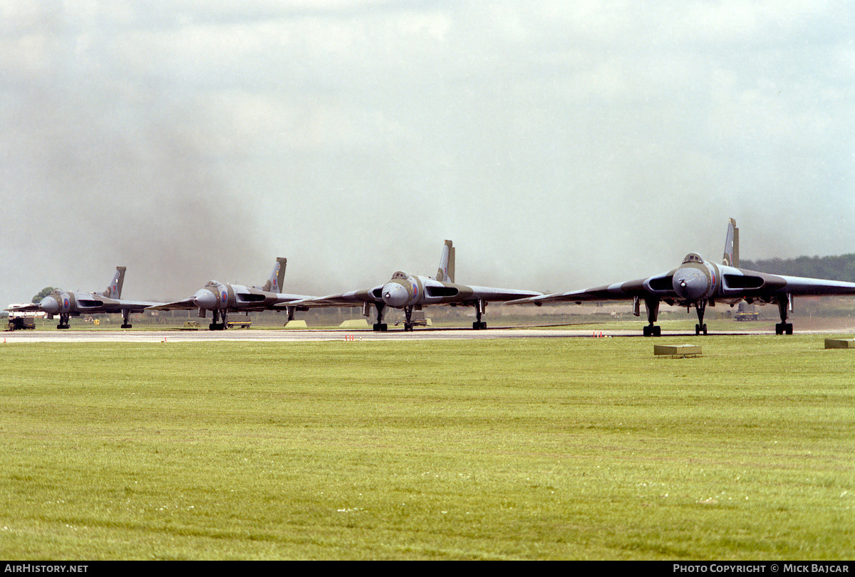 Aircraft Photo of XM648 | Avro 698 Vulcan B.2 | UK - Air Force | AirHistory.net #407304