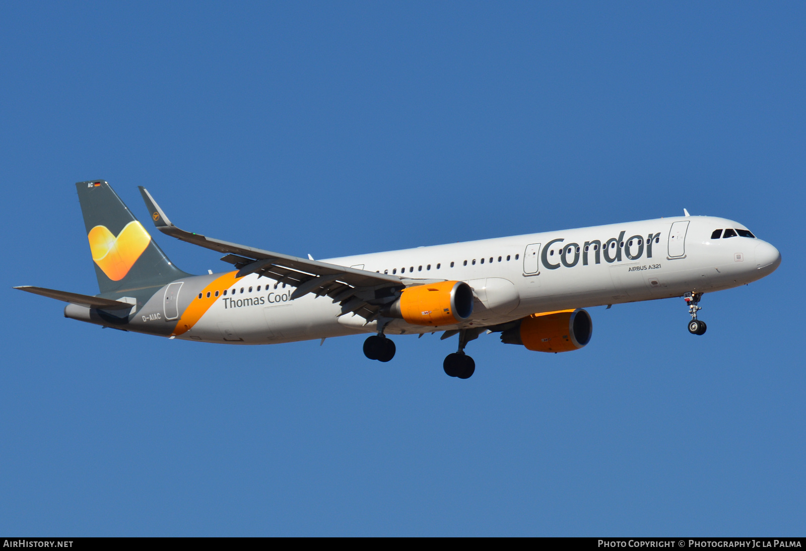Aircraft Photo of D-AIAC | Airbus A321-211 | Condor Flugdienst | AirHistory.net #407322