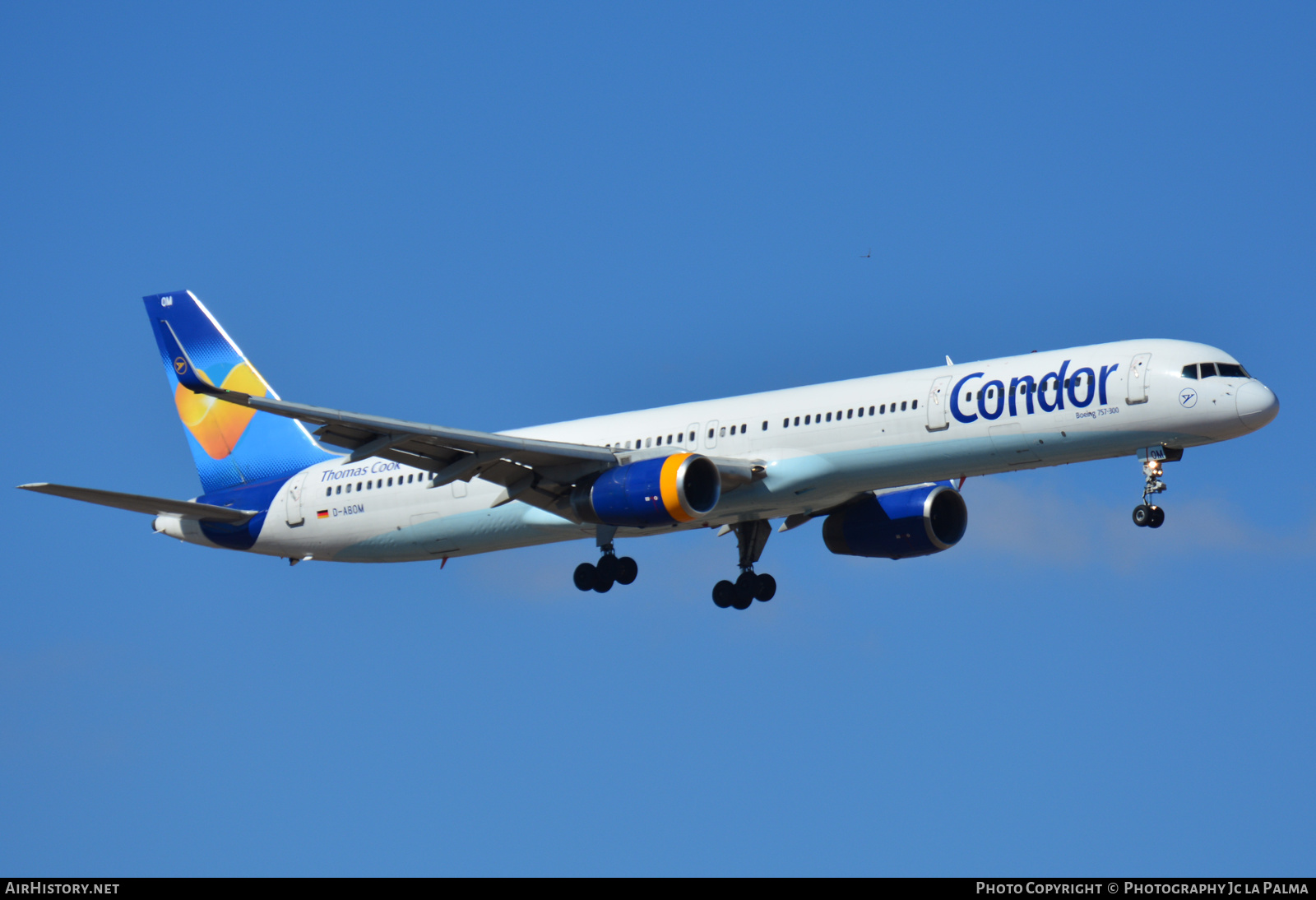 Aircraft Photo of D-ABOM | Boeing 757-330 | Condor Flugdienst | AirHistory.net #407332
