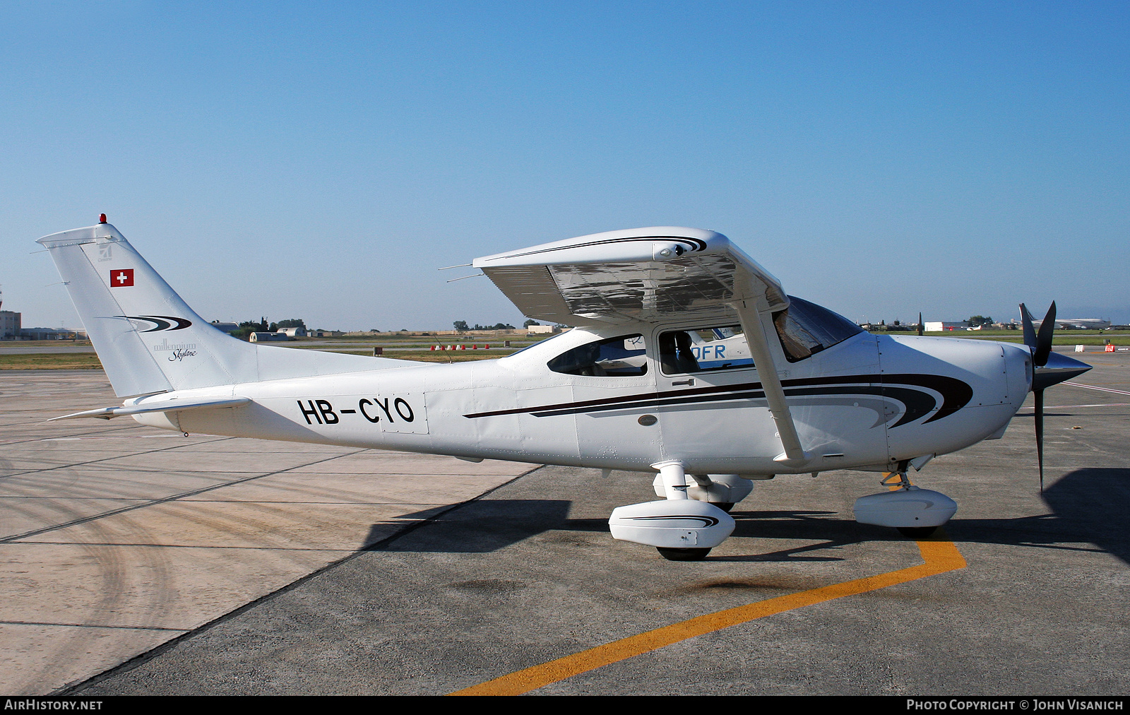 Aircraft Photo of HB-CYO | Cessna 182S Skylane | AirHistory.net #407347