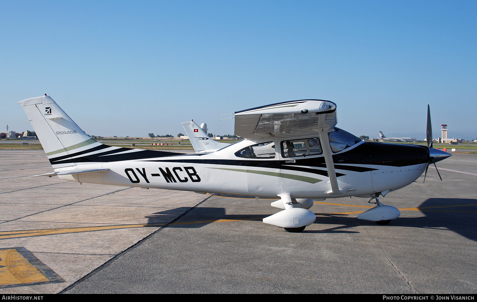 Aircraft Photo of OY-MCB | Cessna T182T Skylane TC | AirHistory.net #407348