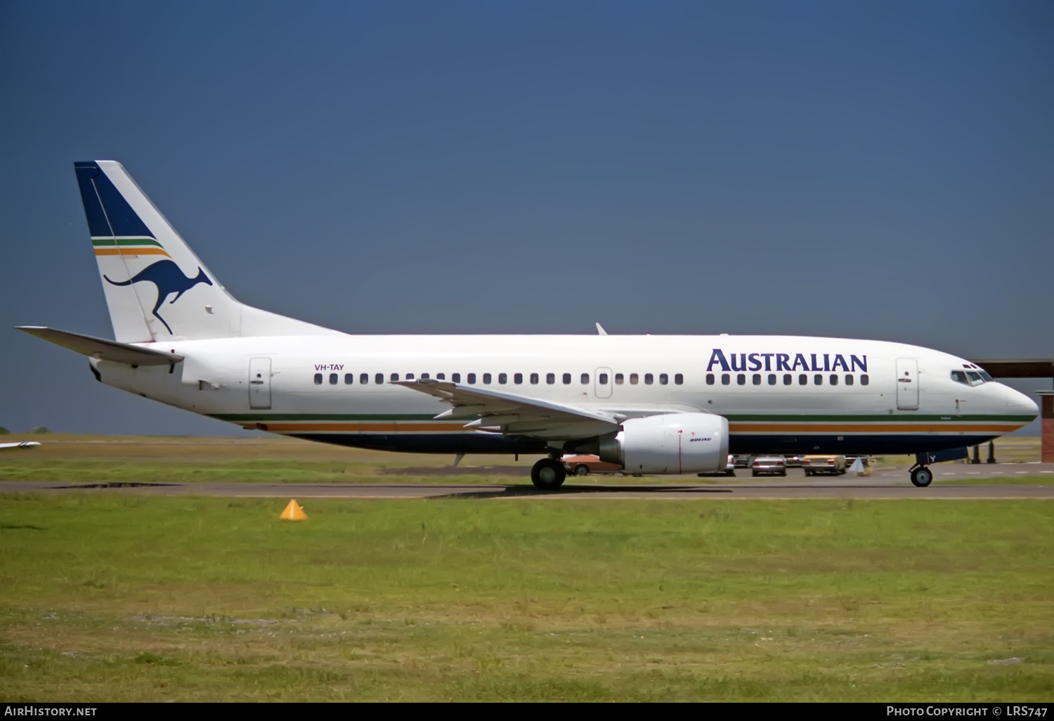 Aircraft Photo of VH-TAY | Boeing 737-376 | Australian Airlines | AirHistory.net #407374