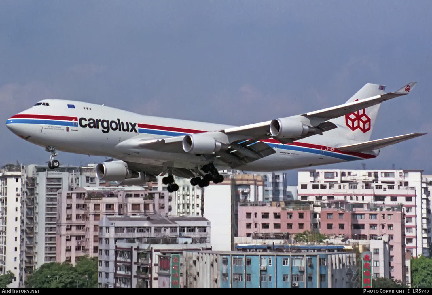 Aircraft Photo of LX-FCV | Boeing 747-4R7F/SCD | Cargolux | AirHistory.net #407418