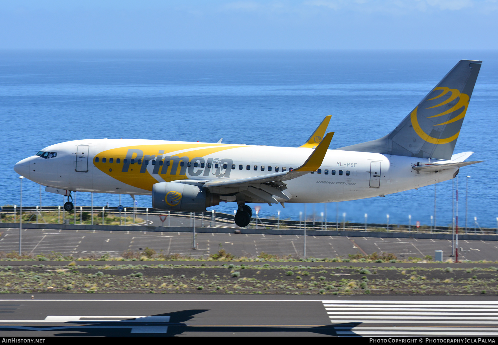 Aircraft Photo of YL-PSF | Boeing 737-7Q8 | Primera Air | AirHistory.net #407424