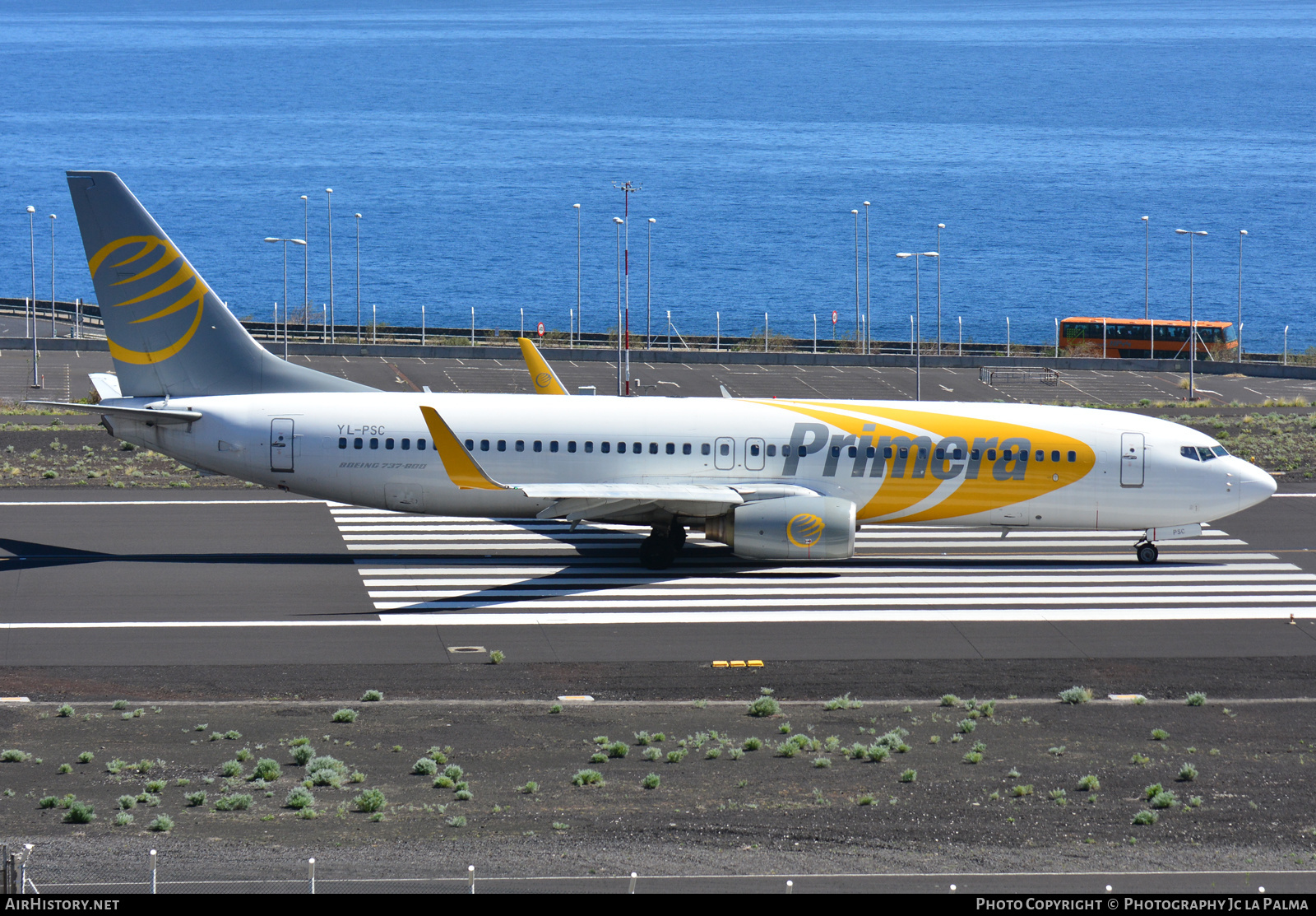 Aircraft Photo of YL-PSC | Boeing 737-86N | Primera Air | AirHistory.net #407427