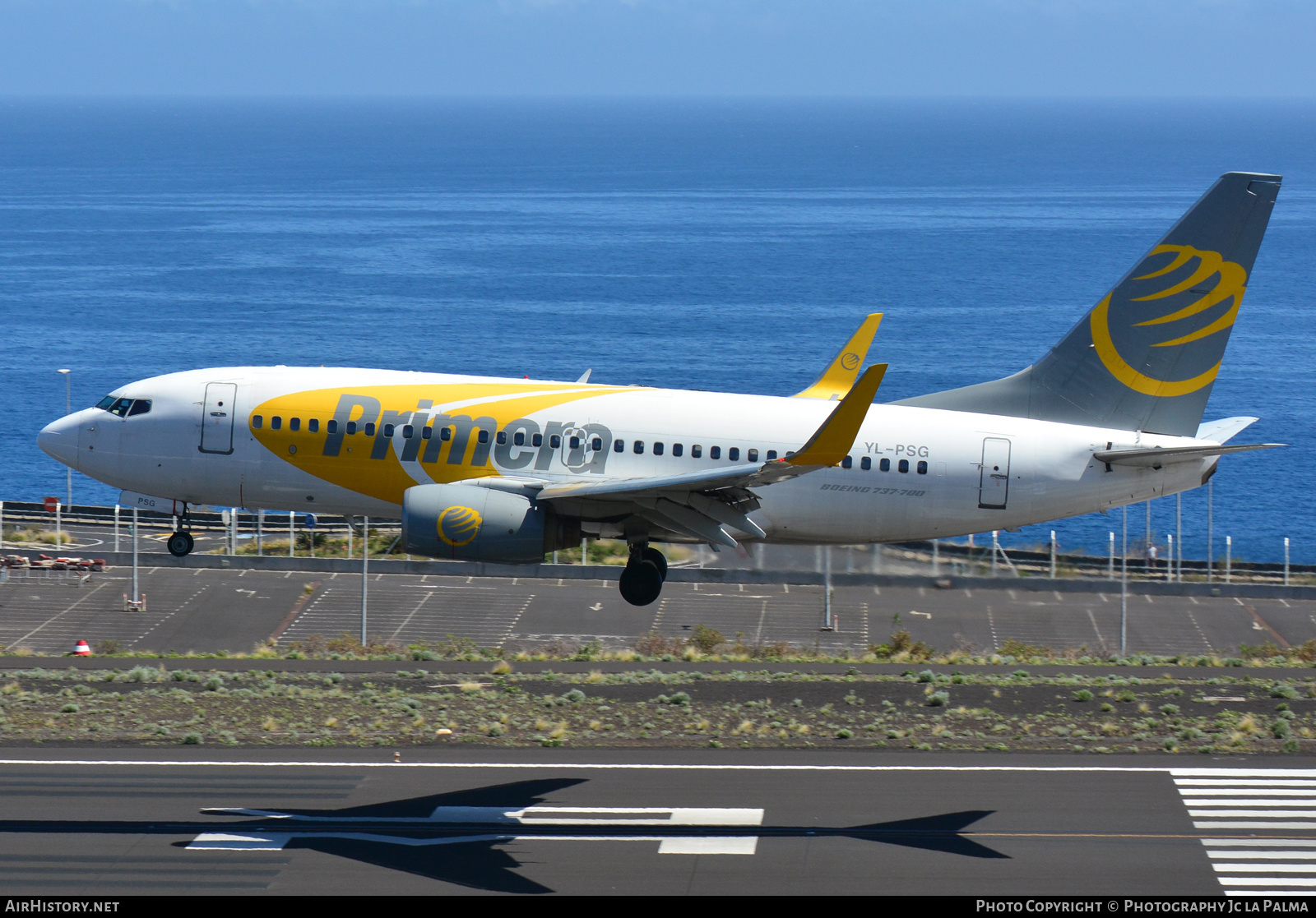 Aircraft Photo of YL-PSG | Boeing 737-7BX | Primera Air | AirHistory.net #407428