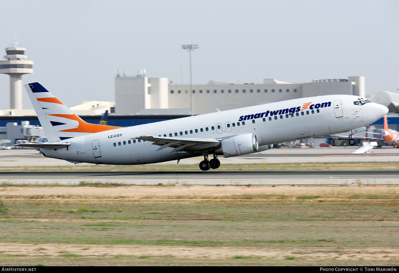 Aircraft Photo of LZ-CGY | Boeing 737-49R | Smartwings | AirHistory.net #407460