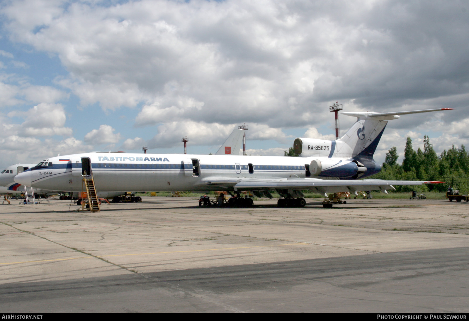 Aircraft Photo of RA-85625 | Tupolev Tu-154M | Gazpromavia | AirHistory.net #407466