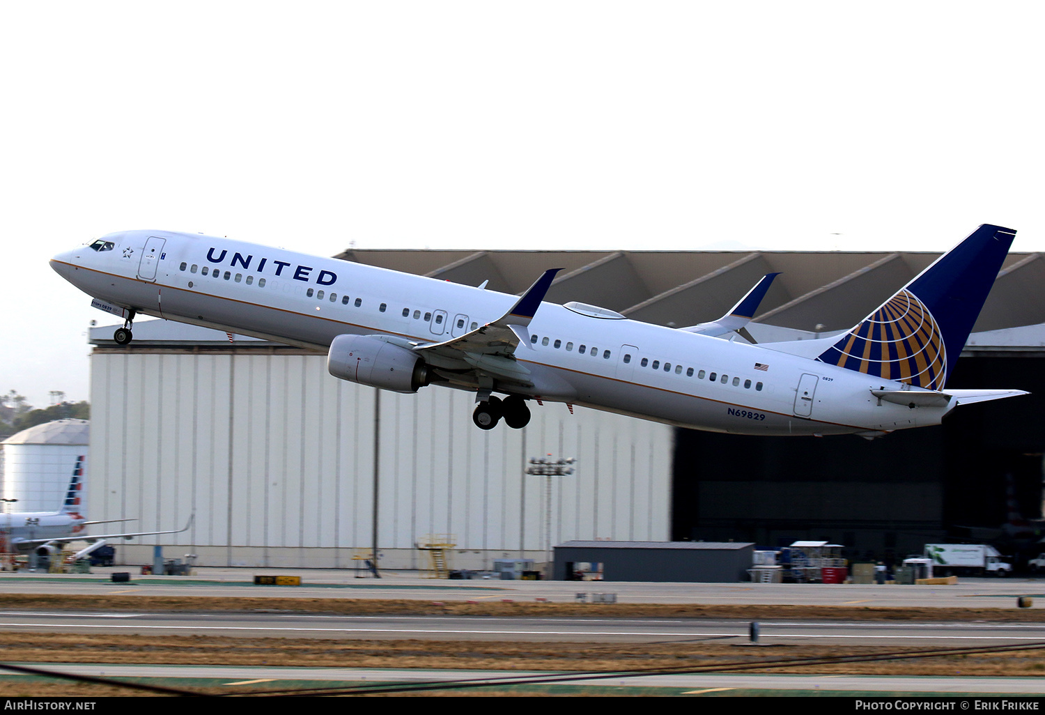 Aircraft Photo of N69829 | Boeing 737-924/ER | United Airlines | AirHistory.net #407514