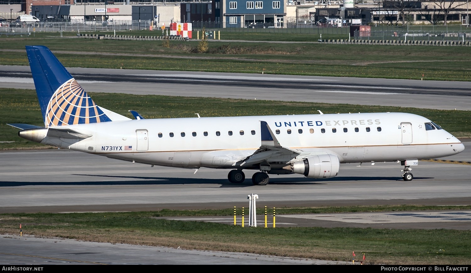 Aircraft Photo of N731YX | Embraer 175LR (ERJ-170-200LR) | United Express | AirHistory.net #407519