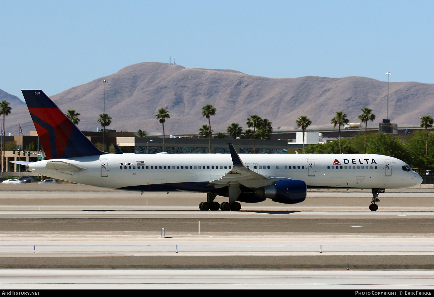 Aircraft Photo of N688DL | Boeing 757-232 | Delta Air Lines | AirHistory.net #407756