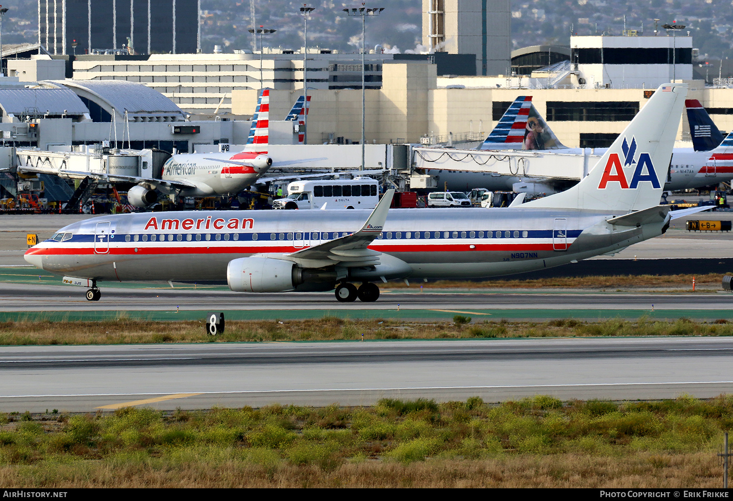 Aircraft Photo of N907NN | Boeing 737-823 | American Airlines | AirHistory.net #407762