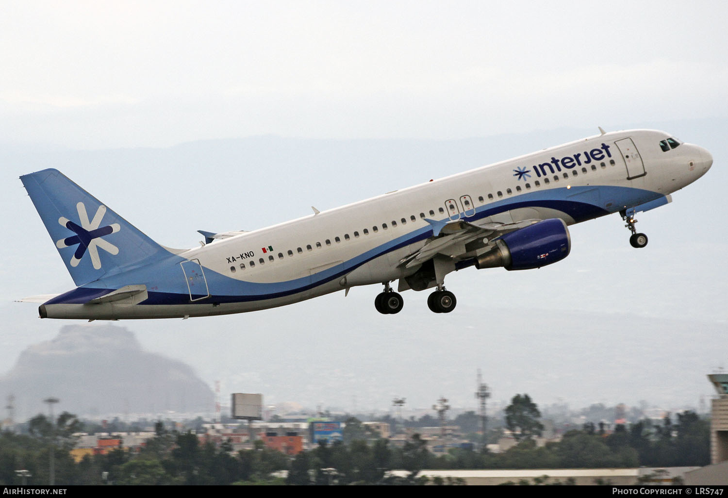Aircraft Photo of XA-KNO | Airbus A320-214 | Interjet | AirHistory.net #407794